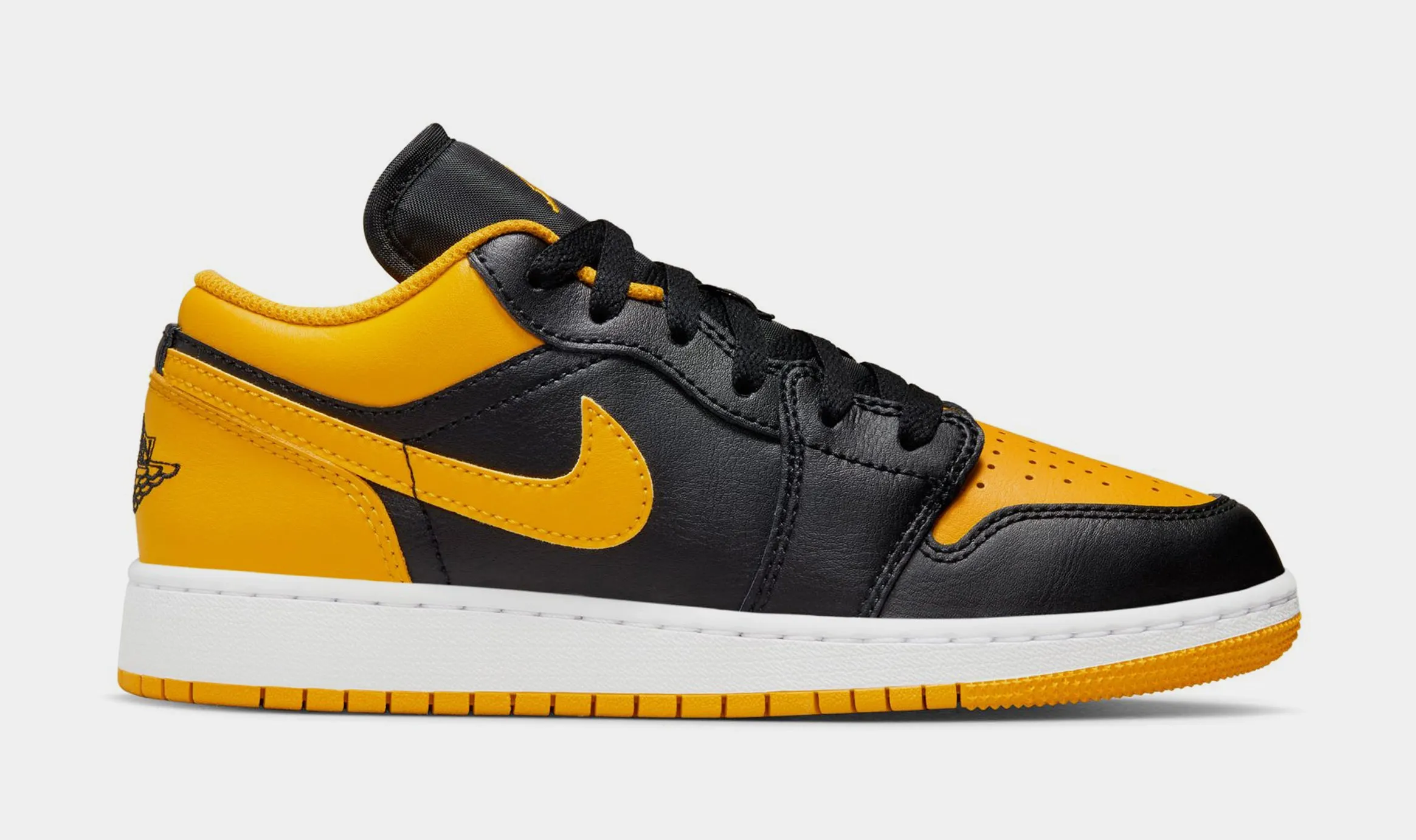 Air Jordan 1 Low Yellow Ochre Grade School Lifestyle Shoes (Yellow Ochre/Black/White)