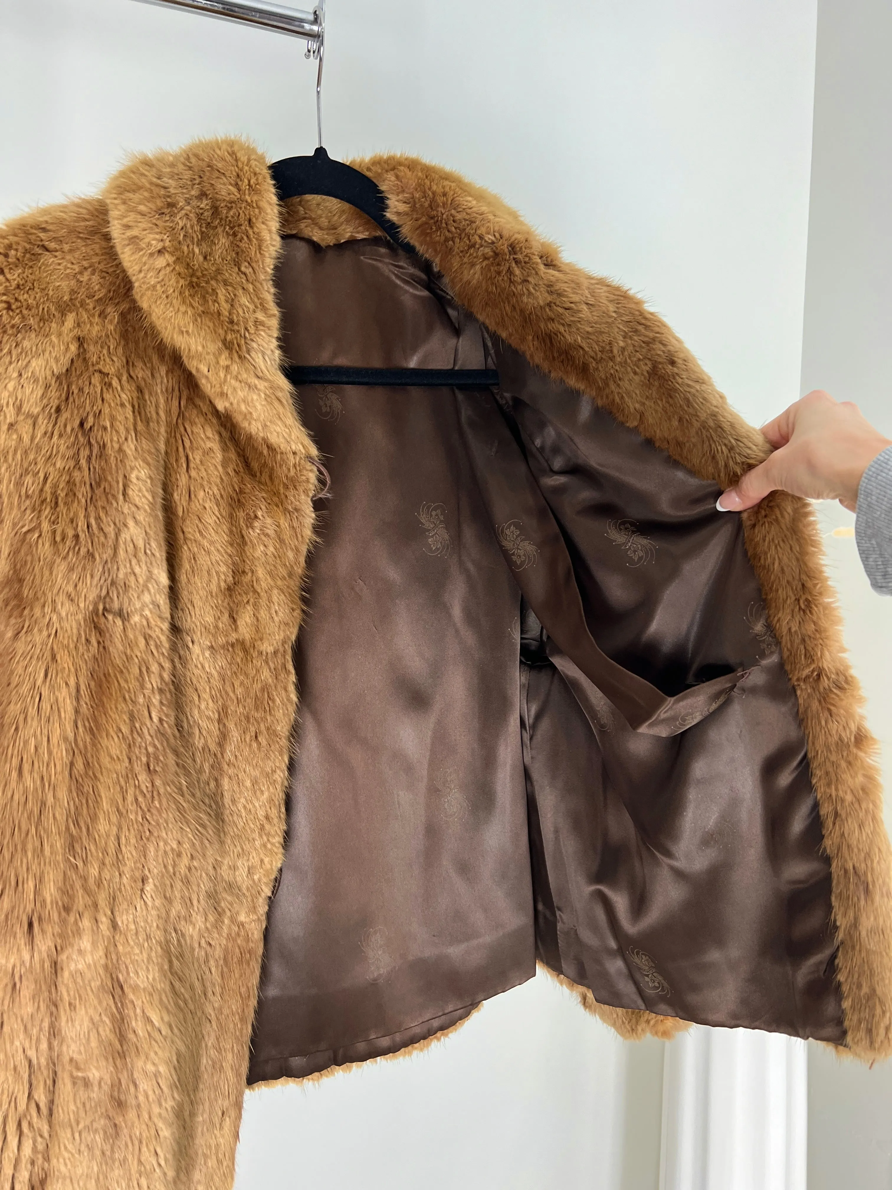 AUTHENTIC VINTAGE FOX FUR COAT