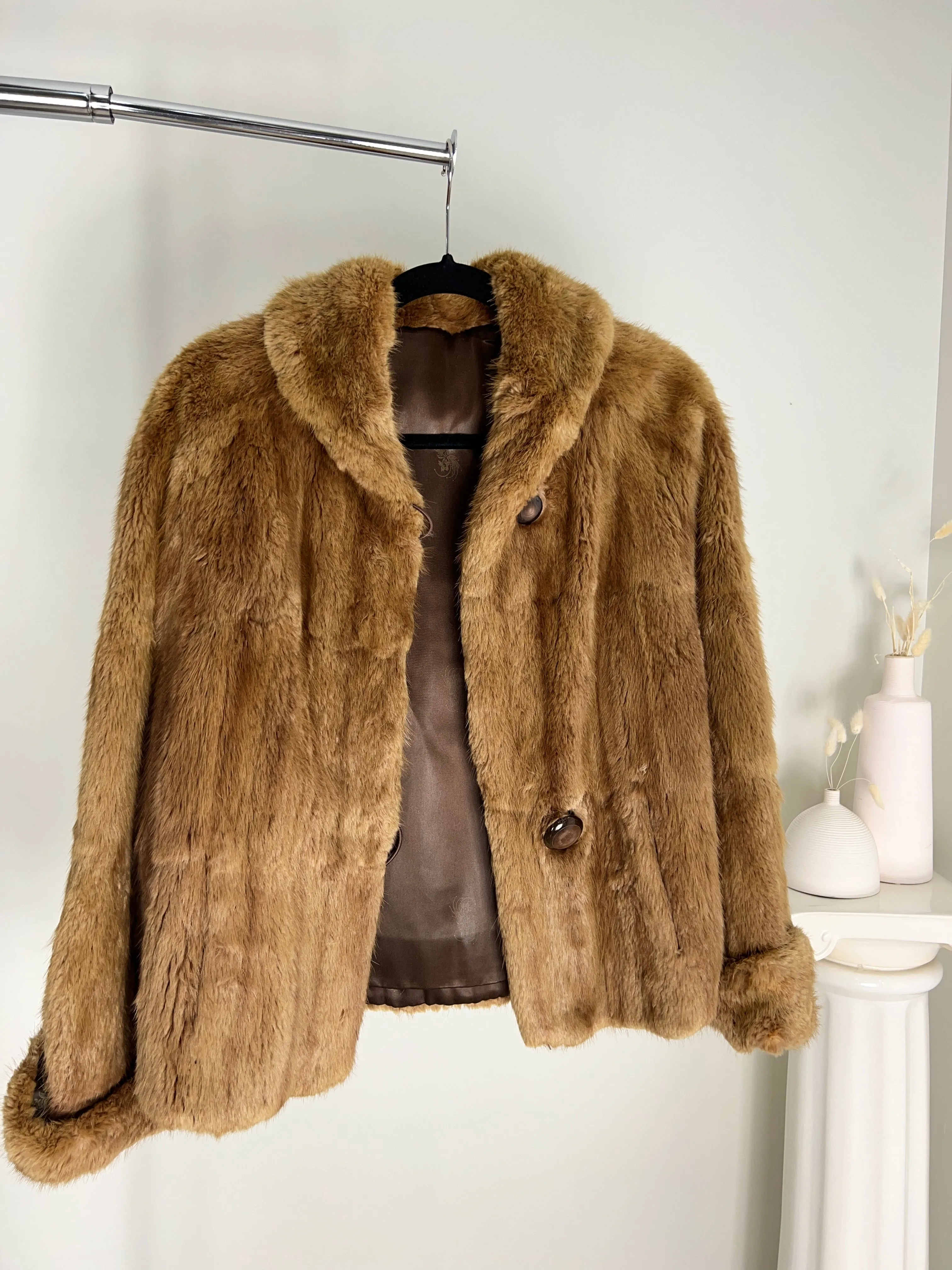 AUTHENTIC VINTAGE FOX FUR COAT