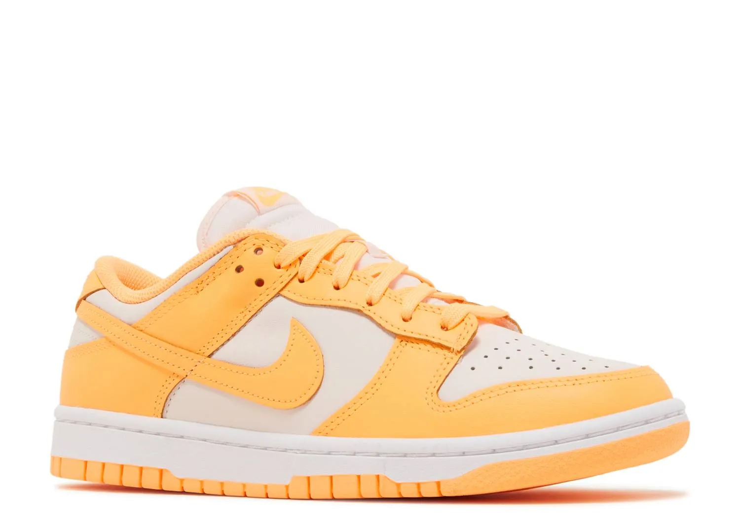 Dunk Low - Peach Cream