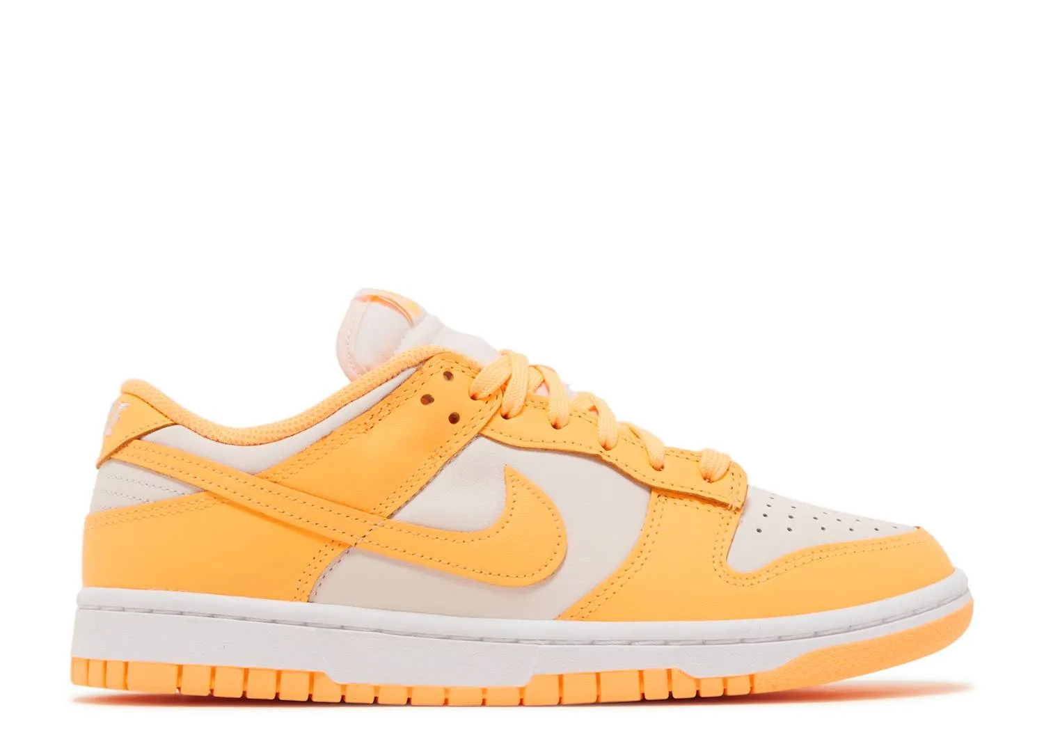 Dunk Low - Peach Cream