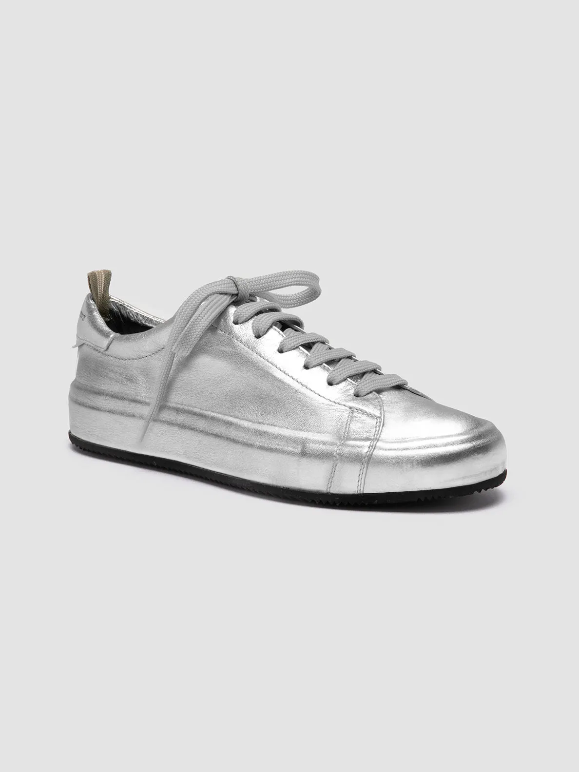 EASY 101 - Silver Leather Low Top Sneakers