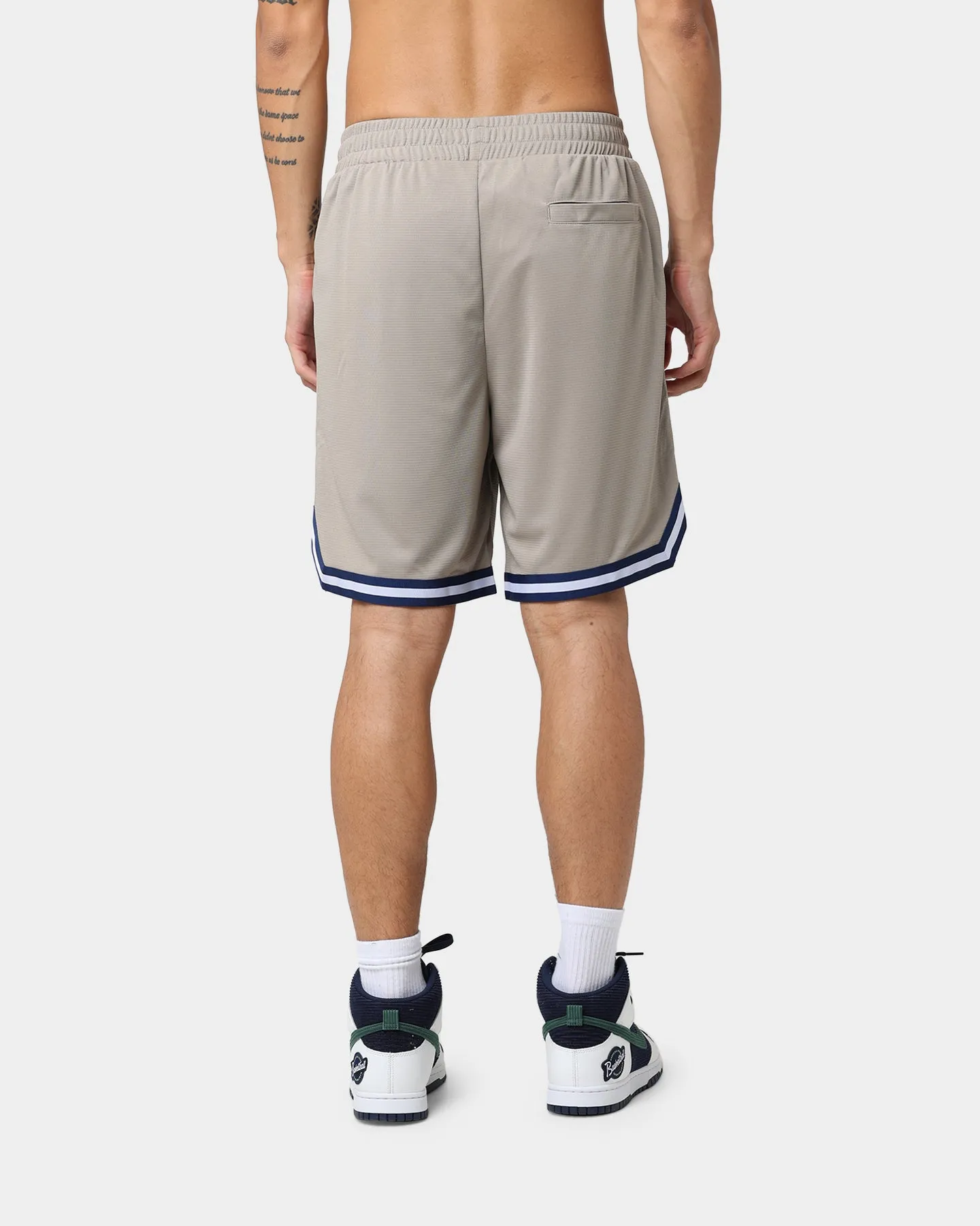 National Collegiate Athletic Association Georgetown Hoyas XL Logo Shorts Clay