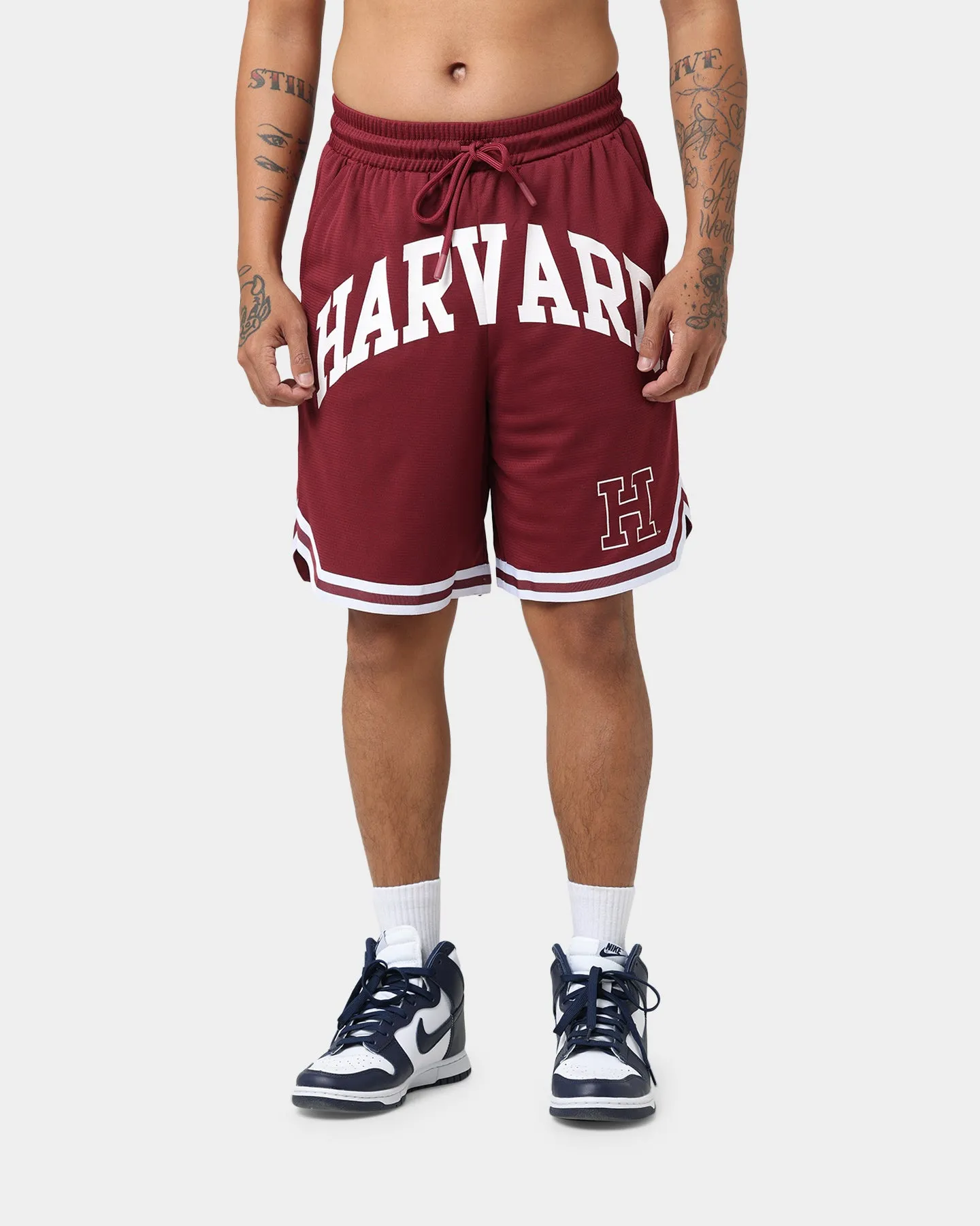 National Collegiate Athletic Association Harvard XL Logo Shorts Burgundy