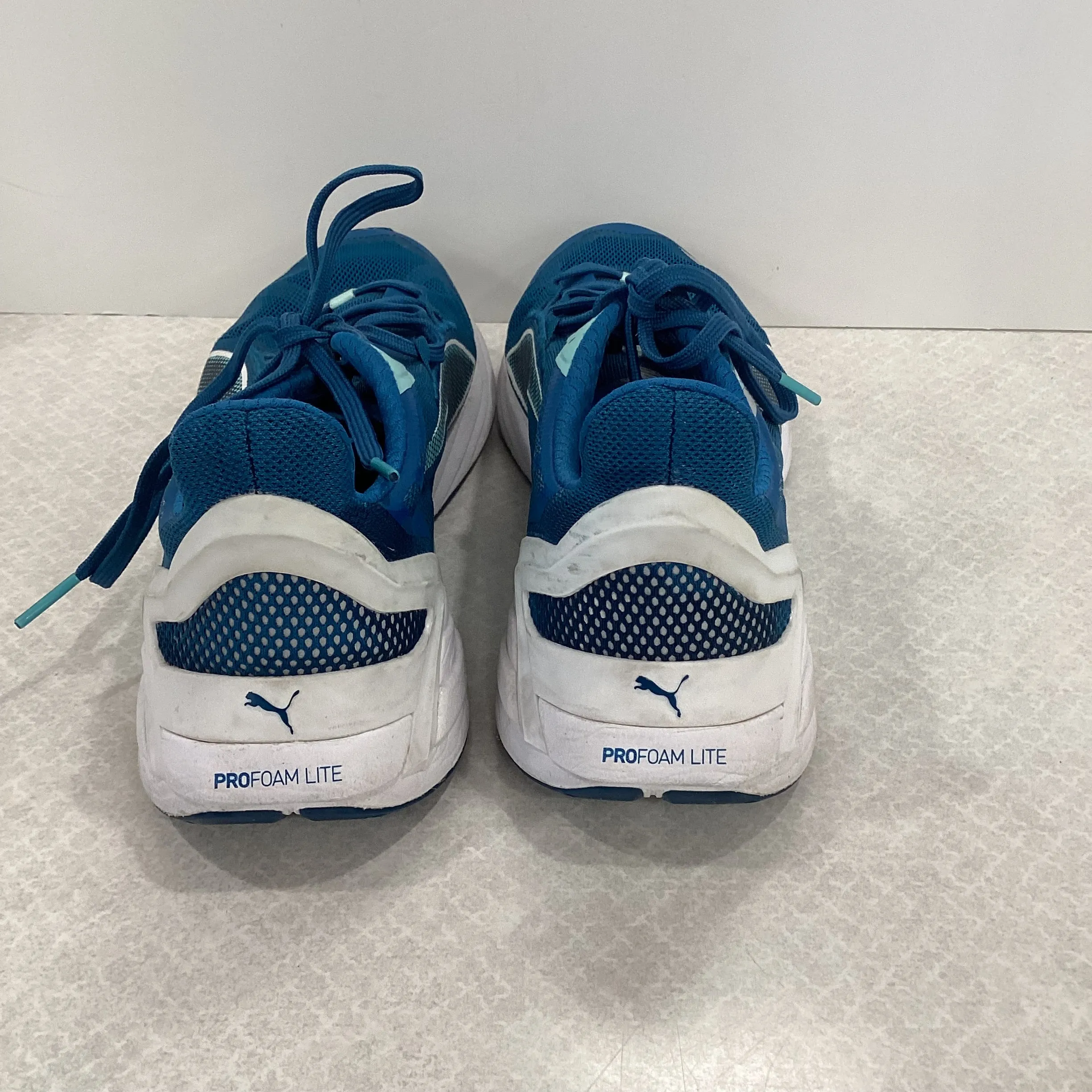 Shoes Athletic By Puma In Blue, Size: 9