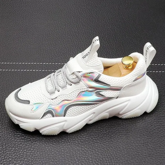 Sporty Chunky Sneakers with Metallic Side and Thick Bottom