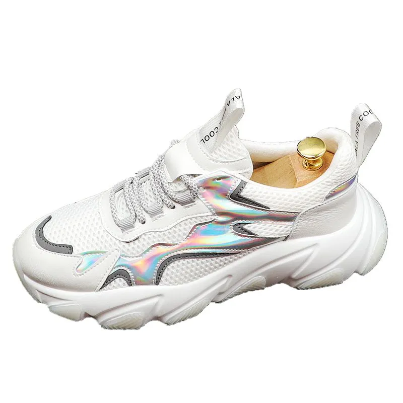 Sporty Chunky Sneakers with Metallic Side and Thick Bottom