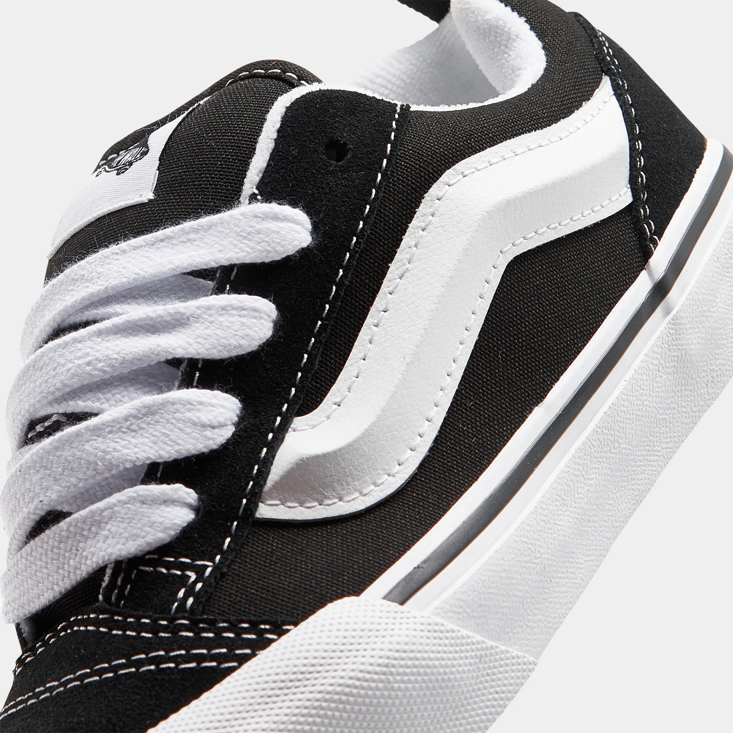 Vans Children's Knu Skool Black / White