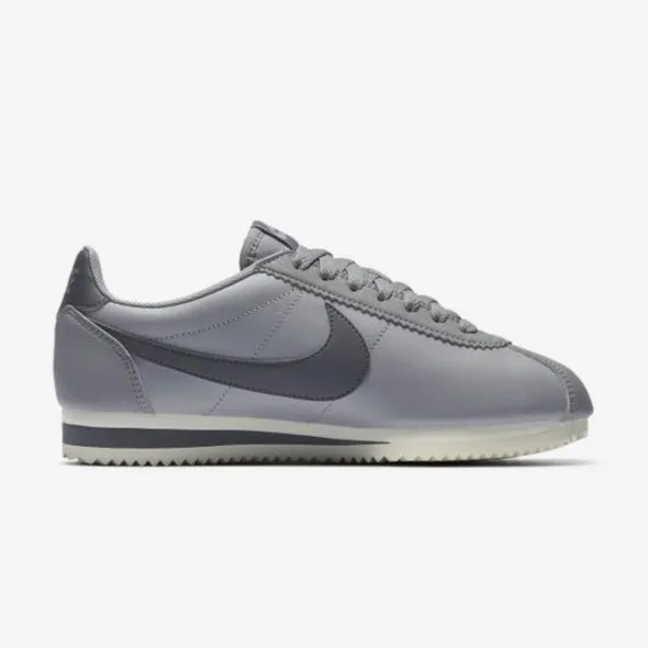 Women's Nike Classic Cortez Leather (Atmosphere Grey/Gunsmoke/Sail)(807471-017)