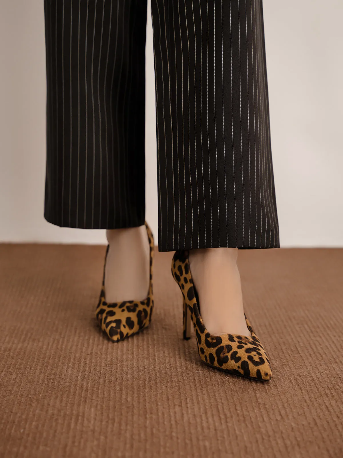 Womens "EYDIE" Printed Pointy Courts